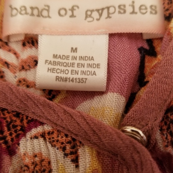 Band of Gypsies Cold Shoulder Pom Pom Romper - Picture 7 of 7